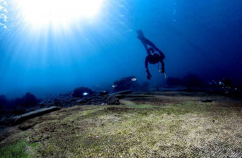 Древнеримский город Байи, затонувший у берегов Неаполя