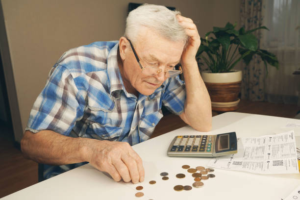 Как можно проверить и сделать перерасчет пенсии, если не уверены, что учтены все годы и месяцы вашего труда