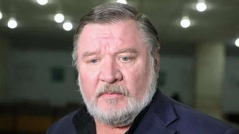 Скорбим о потере великого артиста!