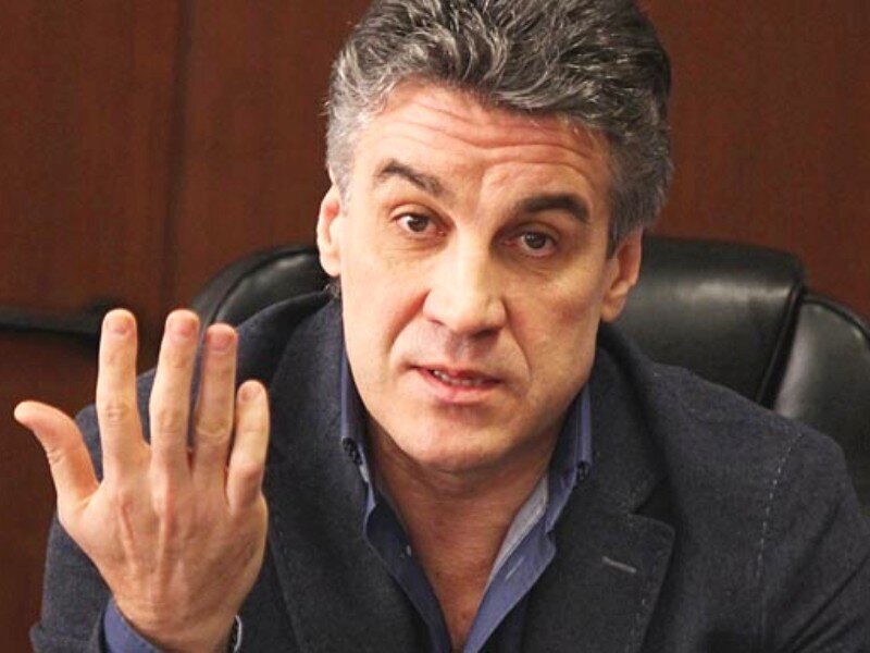 Имеет ли телеведущий передачи "Человек и Закон" Алексей Пиманов реальное отношение к законности?!