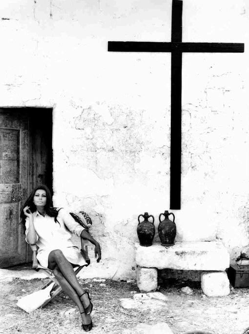 Софи Лорен. Италия, 1960 год, а вы любите эту актрису?