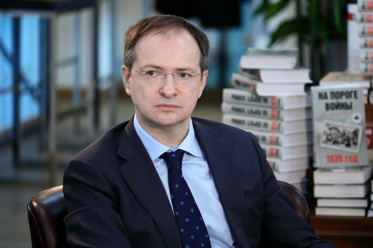 ⚡️🏫📚Мединский: Обществознание не актуально и должно исчезнуть из школ РФ