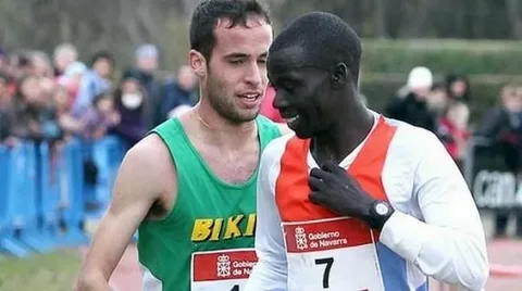 Как спортсмен уступил победу на финишной черте.