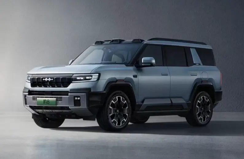 Fang Cheng Bao 8: интеллектуальное вождение на бездорожье от BYD и Huawei