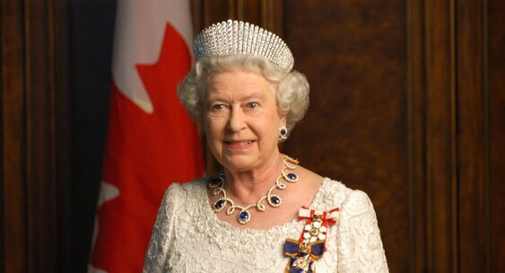 Королева Елизавета II целенаправленно продлевала свою жизнь ради одной цели