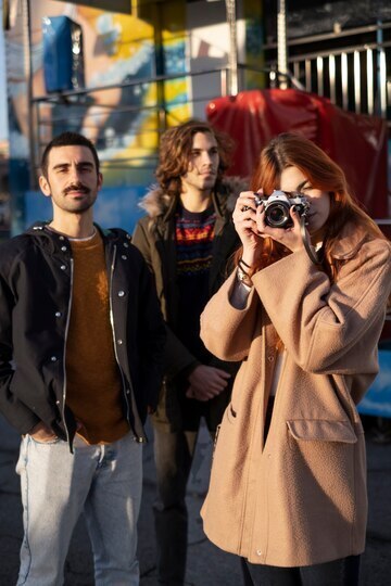 Съемка в общественных местах и на улице. Когда съемка признается сбором персональных данных, а когда разрешена без согласия