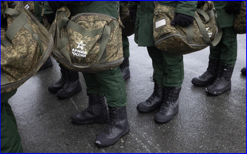 ☝️ Осенний призыв или Рейд в Кольцово: вместо полёта - в военкомат❗️