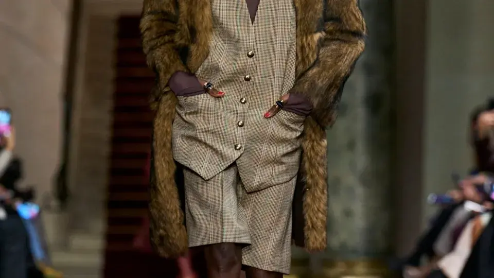 Эти модные тенденции 90-х отпразднуют свое возвращение осенью 2024 года – в современной интерпретации.