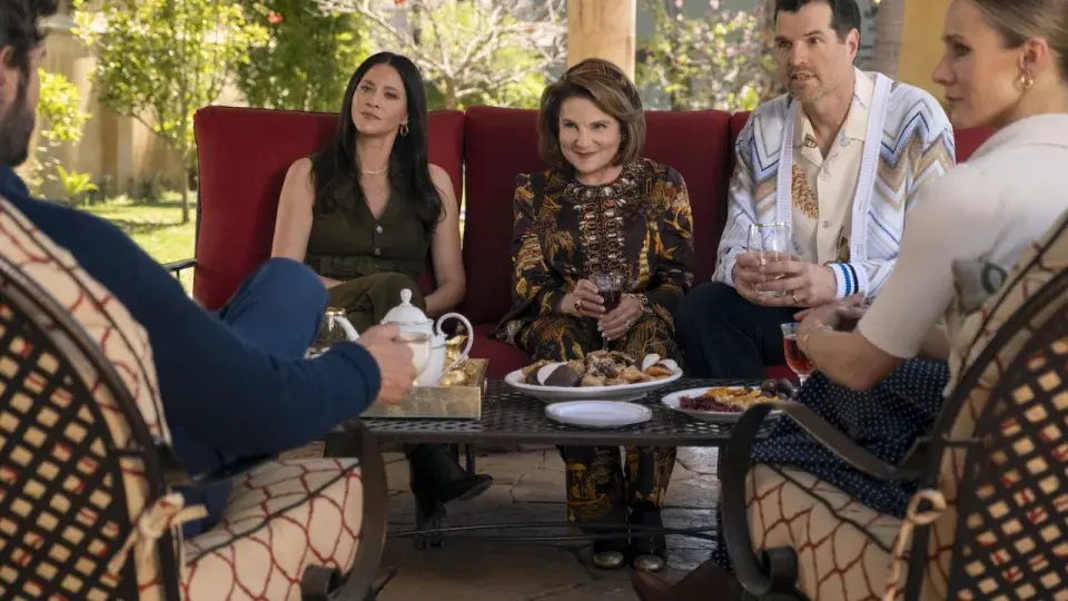 Совет по сериалу Netflix: «Никто этого не хочет» с Адамом Броуди