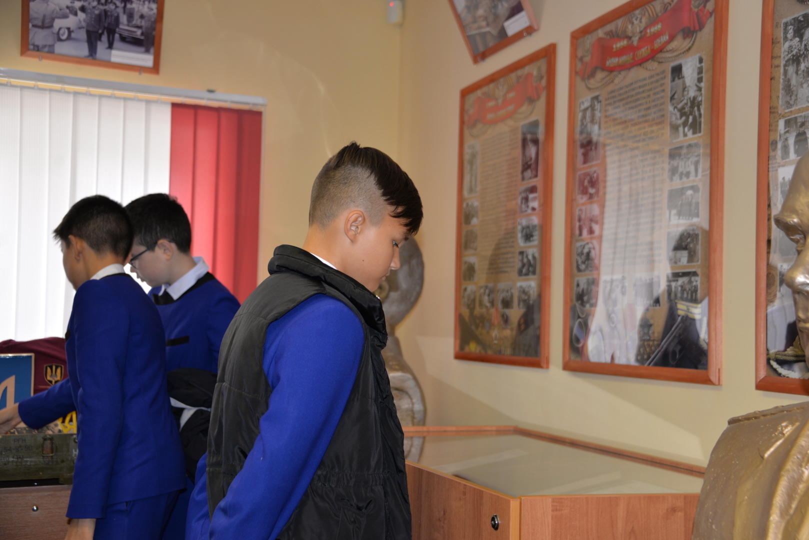 Военнослужащие отряда специального назначение им.М. Шаймуратова провели урок мужества для уфимских школьников