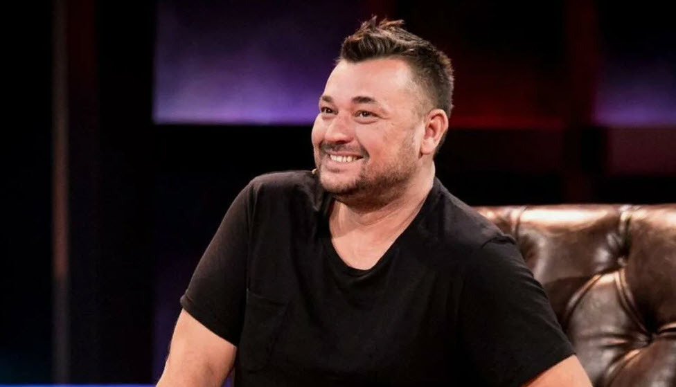 Сергей Жуков поделился, что для съёмок в фильме "Руки Вверх!" он отдал личные вещи.