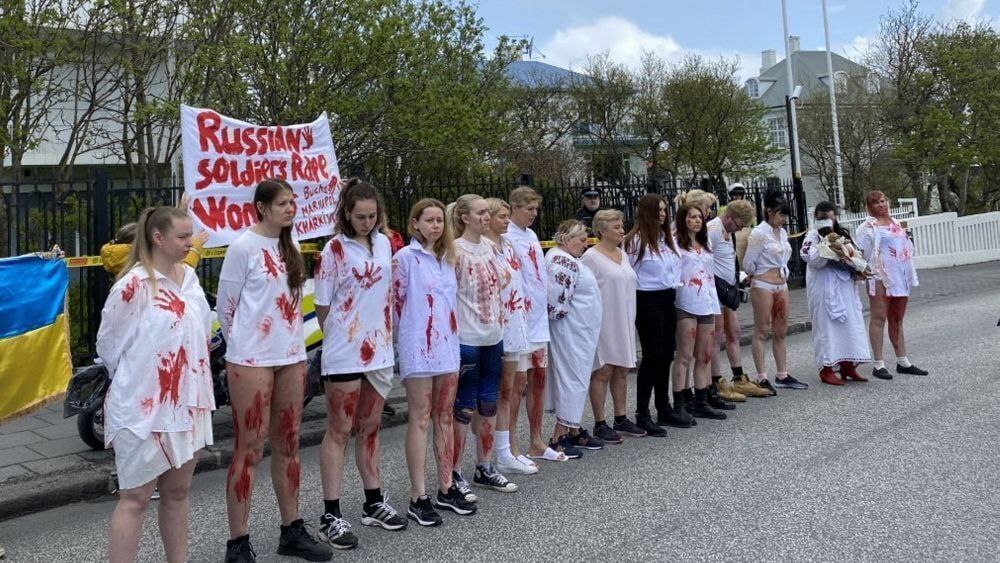 Откуда пошло образование на Украине. У кого в руках молодежь, у того в руках и будущее...