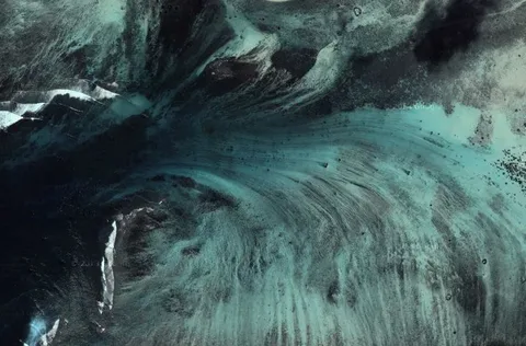 Самый большой водопад в мире находится в океане. Подводное чудо природы.