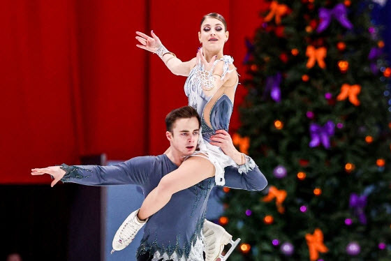 Топ-10. Узнай, какие спортивные пары самые привлекательные.