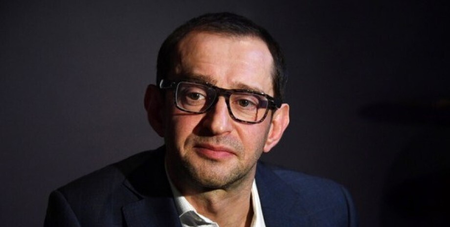 Осуществивший мечту многих с Анджелиной Джоли, попал в больницу? Константин Хабенский, что со здоровьем?