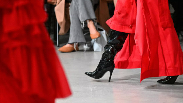 Поддельный продюсер обманул моделей на миллионы по всей России