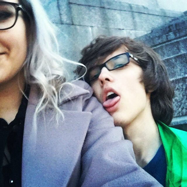 Таня с Артемом познакомились в клубе и сразу начали жить вместе. Вседозволенность и разврат быстро поработили юную пару