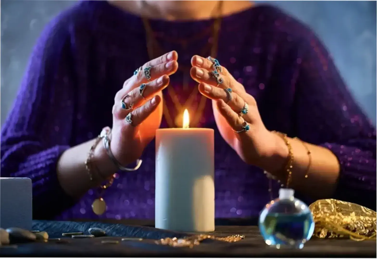 Экстрасенсы и медиумы