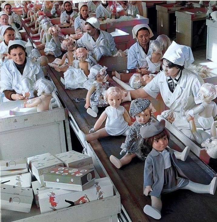 Алма-Атинская кукольная артель. Как в Казахстане появился крупнейший игрушечный завод СССР.