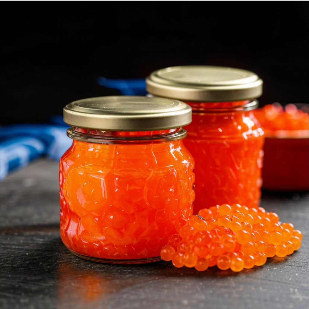 На Камчатке украли тонны красной икры, а в Петербурге продавали поддельный деликатес. Осторожно поддельная икра!