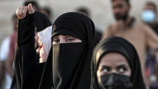 Ирак планирует изменить законы о браке, открывая возможность мужчинам жениться на детях