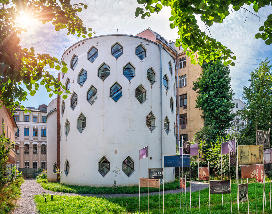 Самые Необычные здания в России (ФОТО)