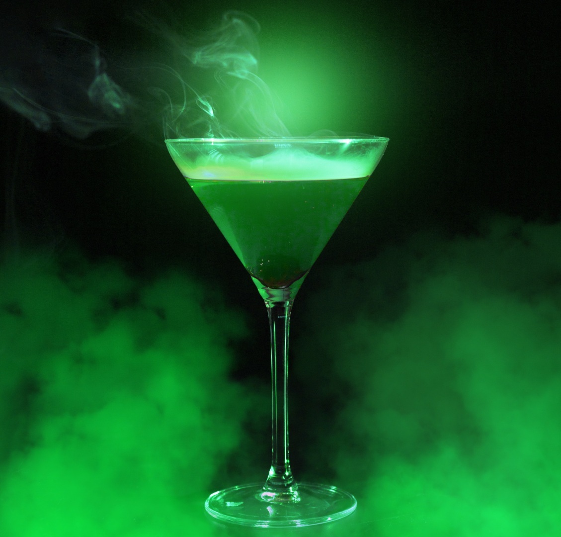 Случилось «второе пришествие». В Екатеринбурге подросток умер от абсента с колой