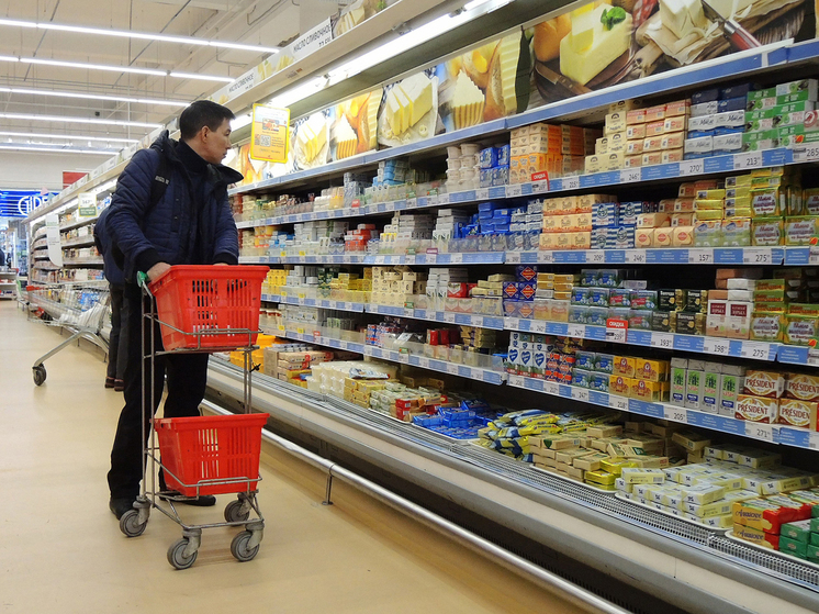 Беда с едой: цены на продукты приготовились к новогоднему подъему.Новый год к нам Идет
