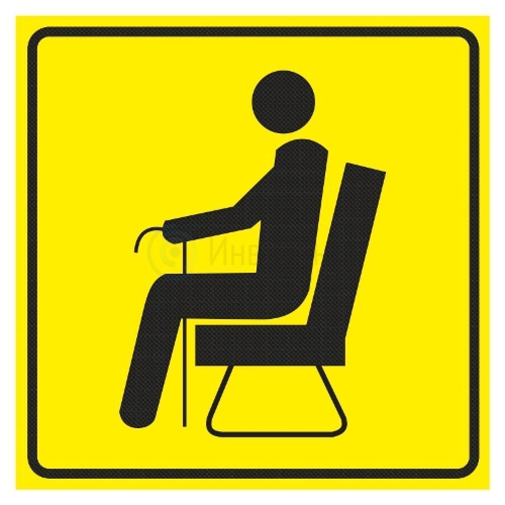 Наша молодежь не изменилась. Изменилось время. Не все это понимают