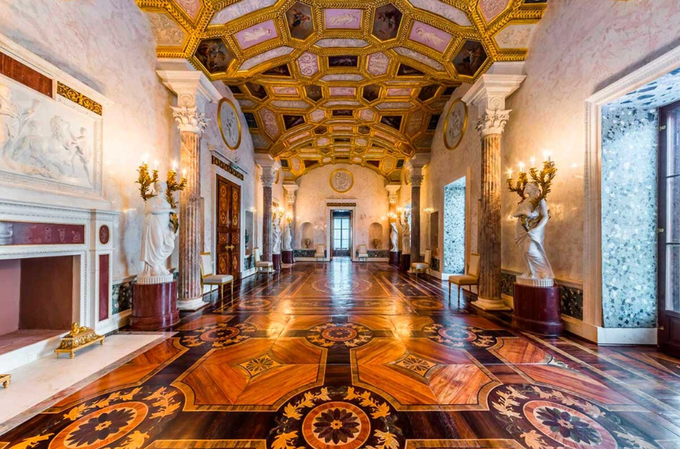 Агатовые комнаты, подобные Олимпу