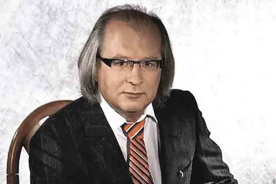 "Новый Кашпировский": Сергей Коновалов и бизнес на "заряженной" воде.Вдохните и вы здоровы!