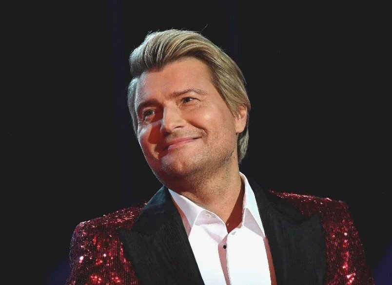 Тайны певца! Кто на самом деле скрывается за образом Николая Баскова.