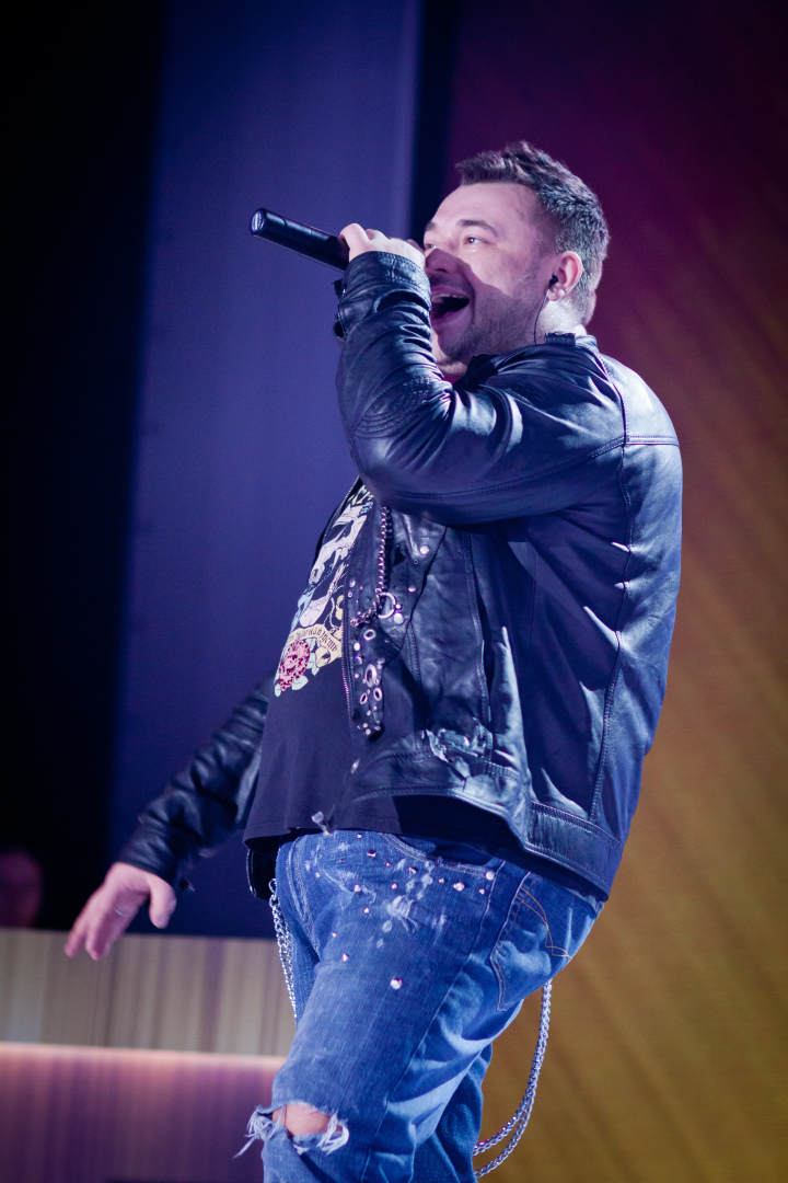 Отзыв о фильме "Руки вверх"