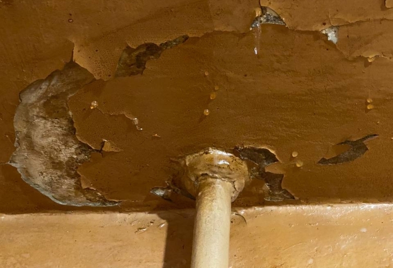 Затопили соседи. Подработка в Спортмастере.