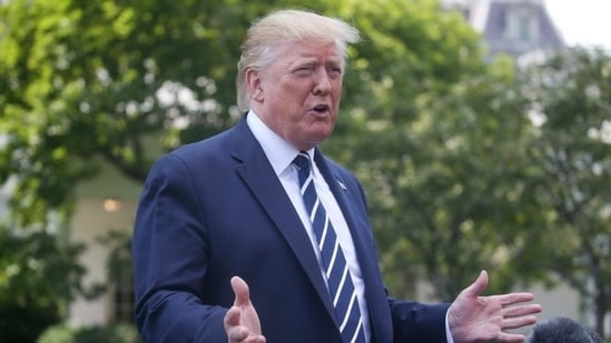 Президент США намерен использовать армию для защиты границ и борьбы с нелегальной миграцией