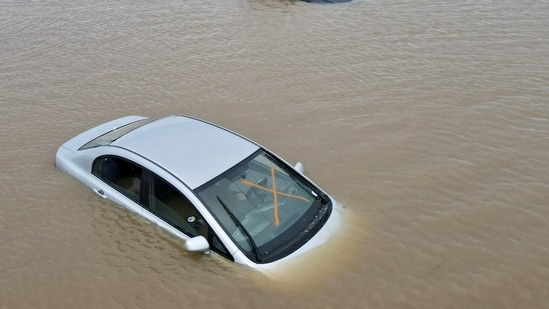 «Бомбовый циклон» обрушился на северо-запад США, оставив без света более полумиллиона человек