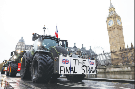 Протест фермеров в центре Лондона из-за налоговых изменений