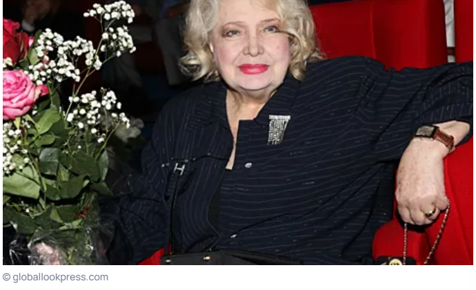 Нам стало известно, как поживает Татьяна Доронина. 😊 Где она и что с ней?