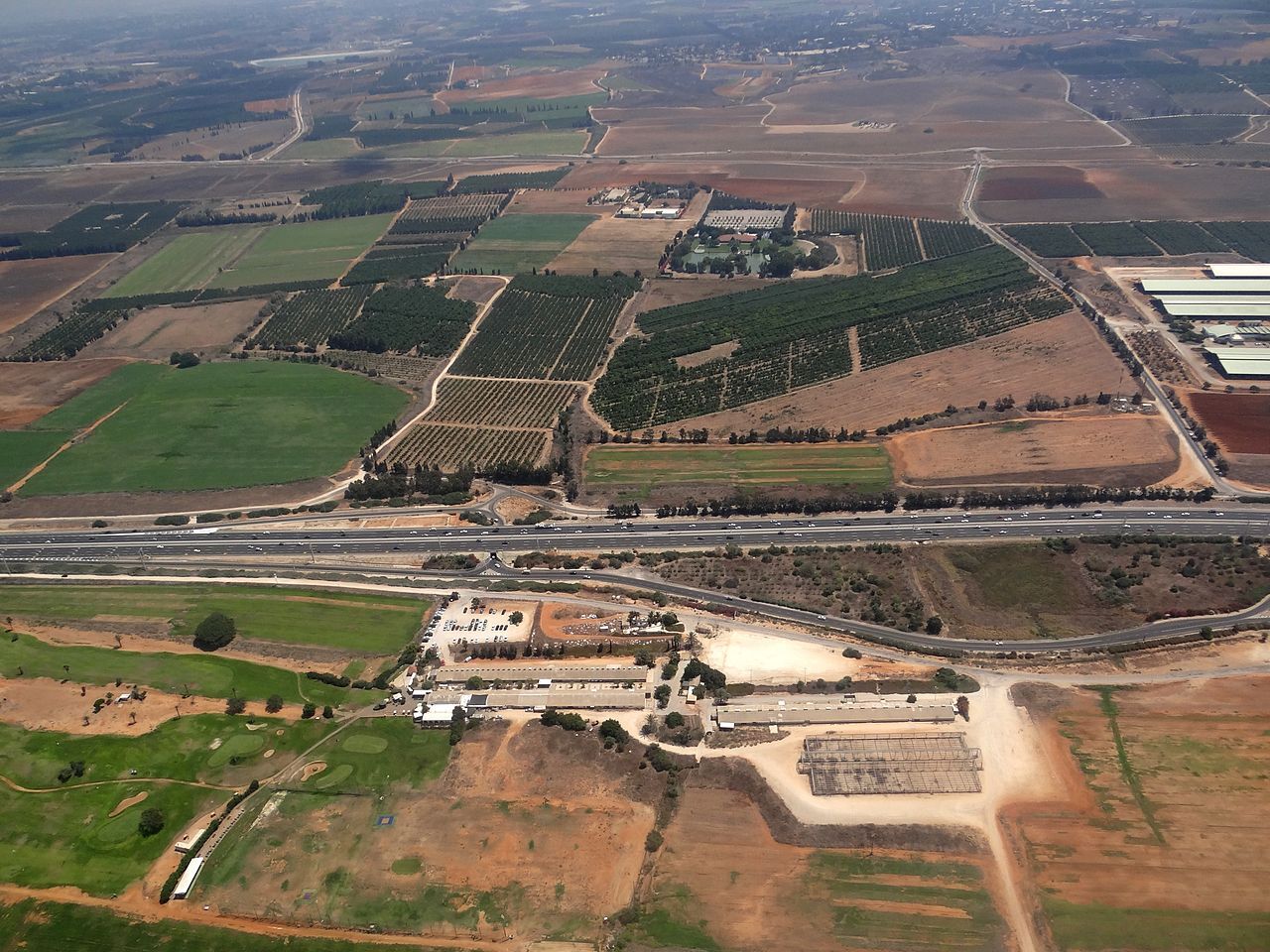 Купил землю за шесть миллионов рублей и продал за сорок пять миллионов. Интересно а какой категории могла быть земля?