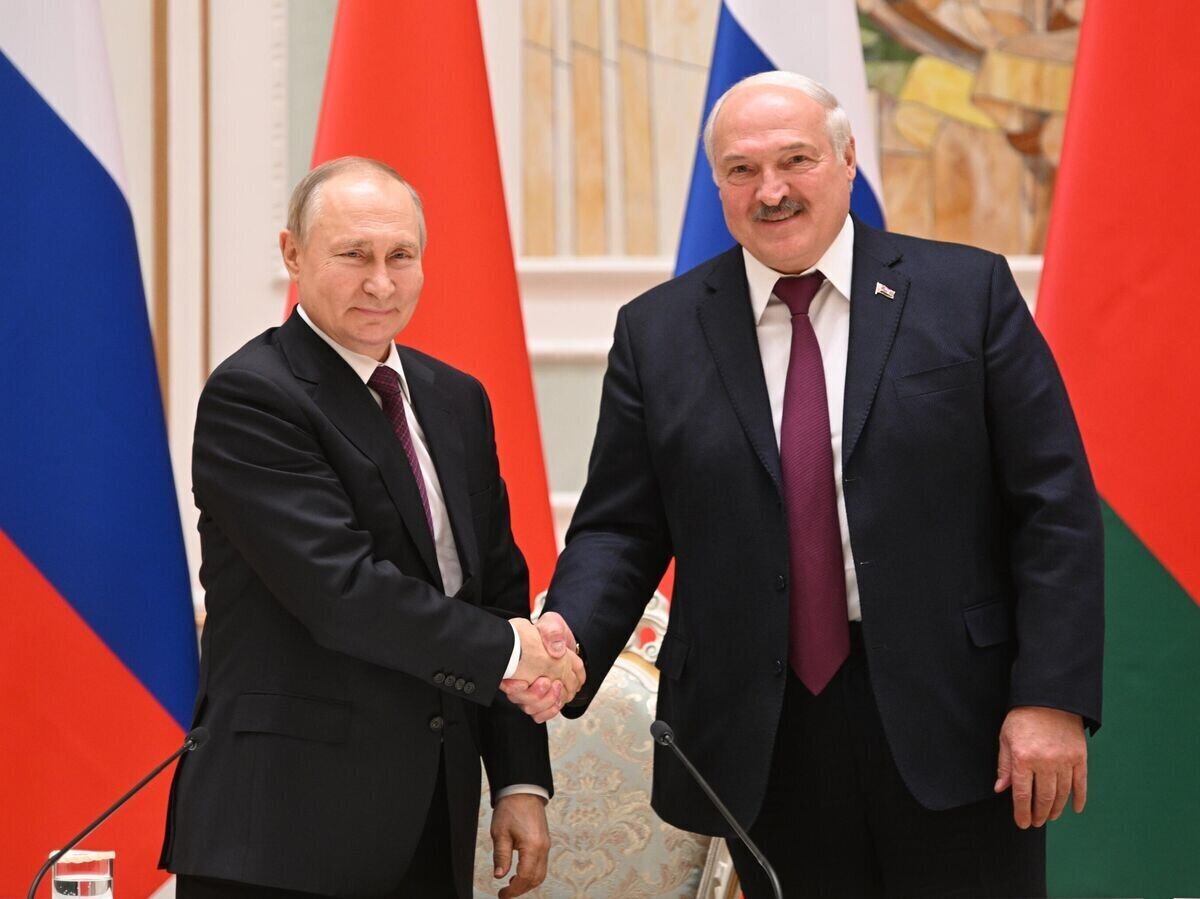 Путин скрепляет сделку: пакт безопасности с Беларусью встряхивает Восточную Европу