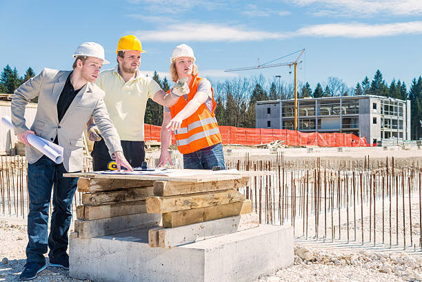 Обеспечить квартирами всех желающих созданием кооперативов с господдержкой, предлагает Минстрой