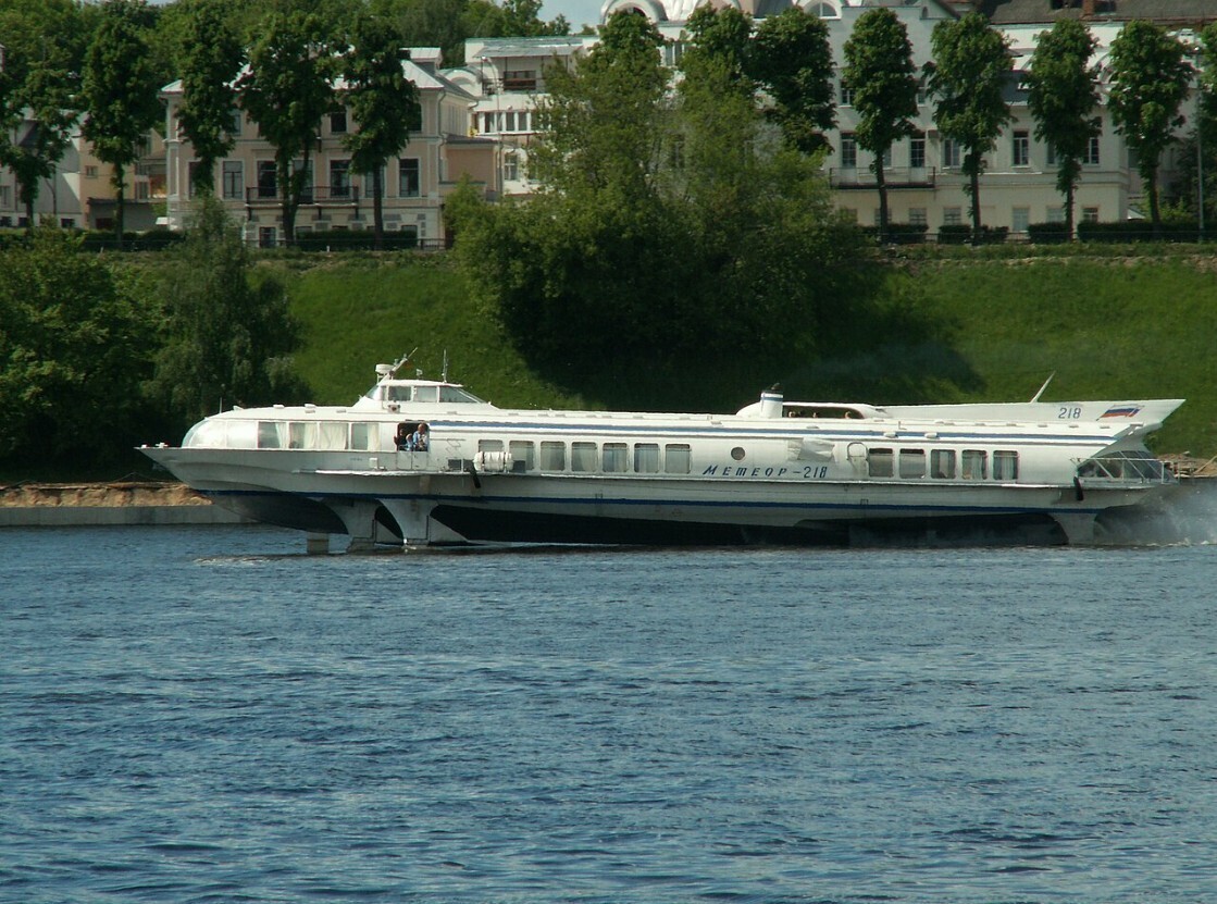 Теплоход «Метеор» победил в голосовании за размещение на новой тысячерублевой купюре