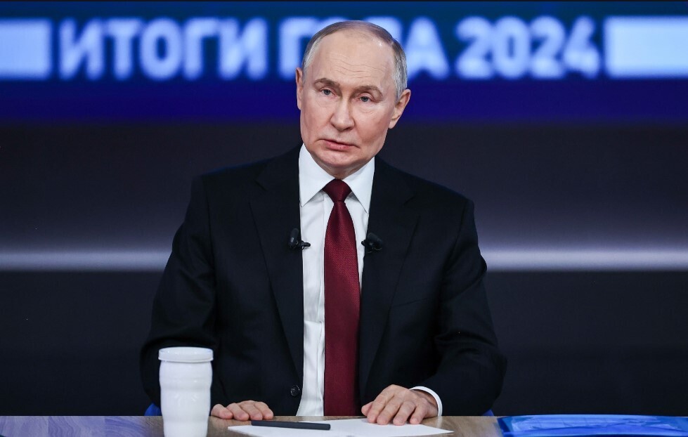 «Люди без рода и племени». Путин – о властях Украины, которые устраивают гонения на церковь