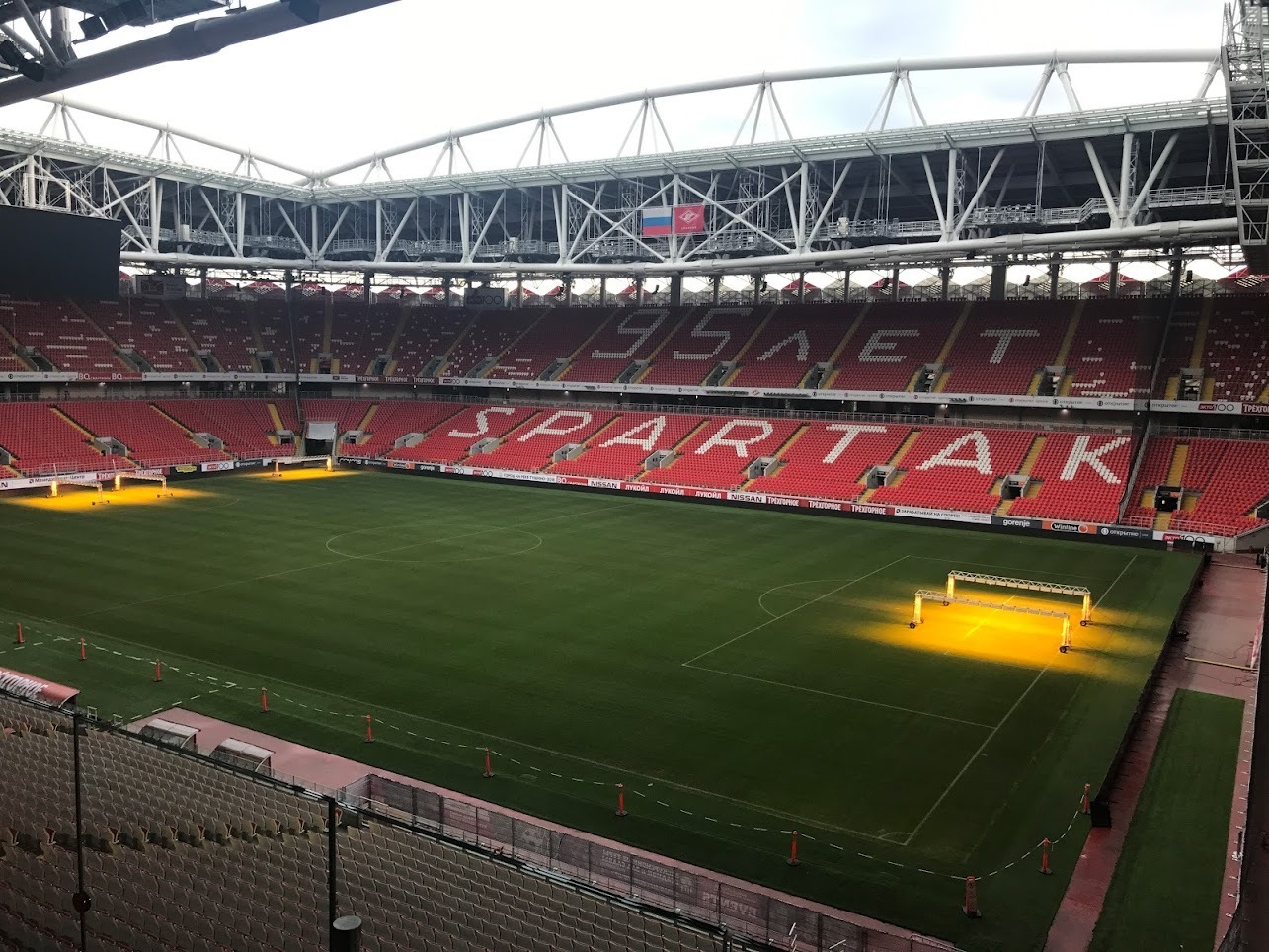 Стадион "Открытие Арена". Не являюсь болельщицей Спартака, но советую посетить!)