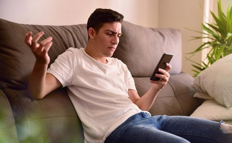 Когда нужно менять смартфон и покупать новый