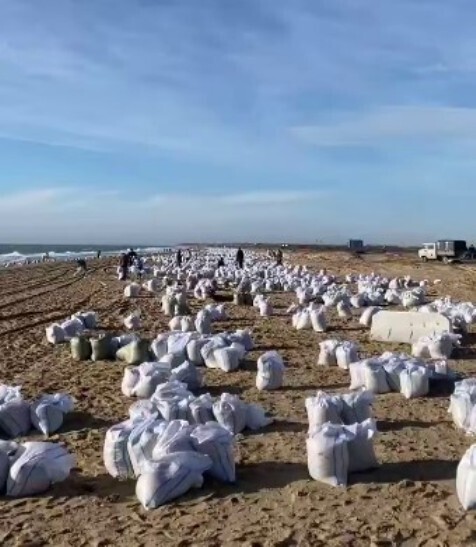 Репортаж с Черноморского побережья: как Анапа борется с экологическим бедствием. Боль, трудности и последствия ЧП