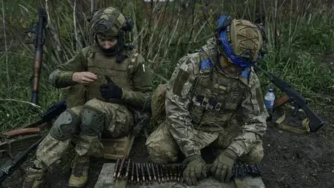 Накал противостояния между русской и украинской армиями достиг своего апогея. Сколько ещё сможет продержаться Украина в этом конфликте?