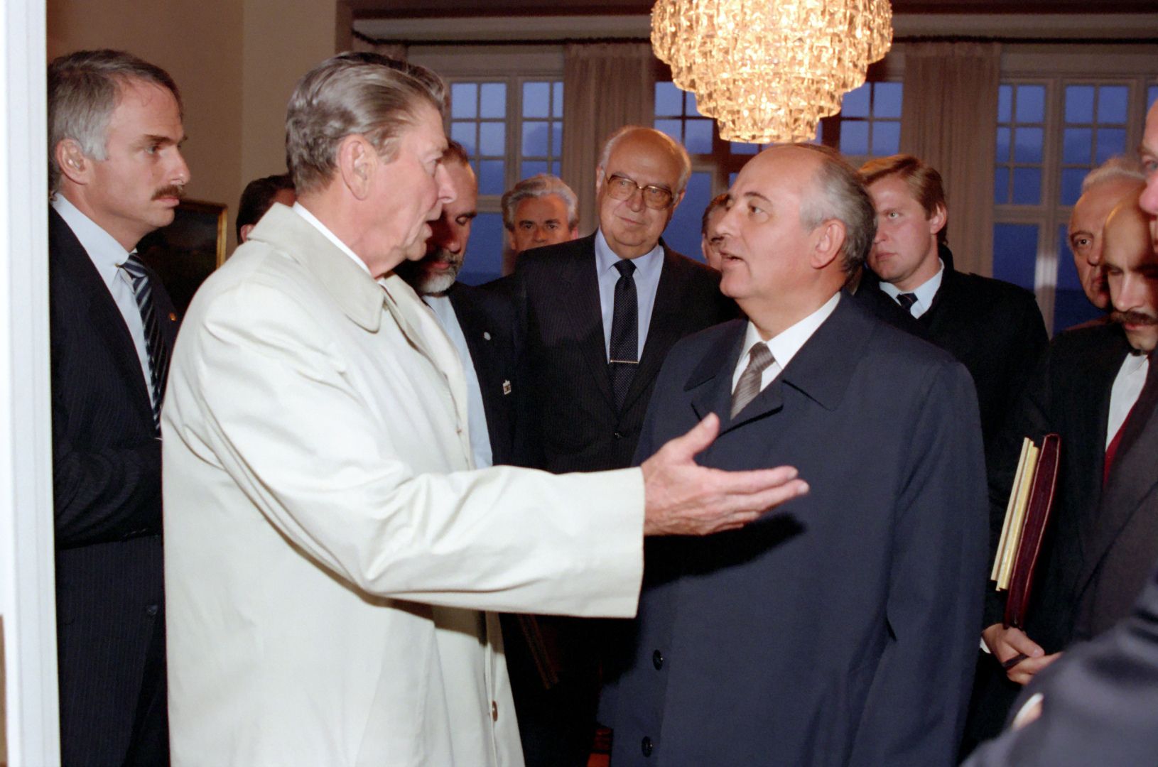 🍒Если пожары в Калифорния божье знамение, то Трамп это второй Рейган