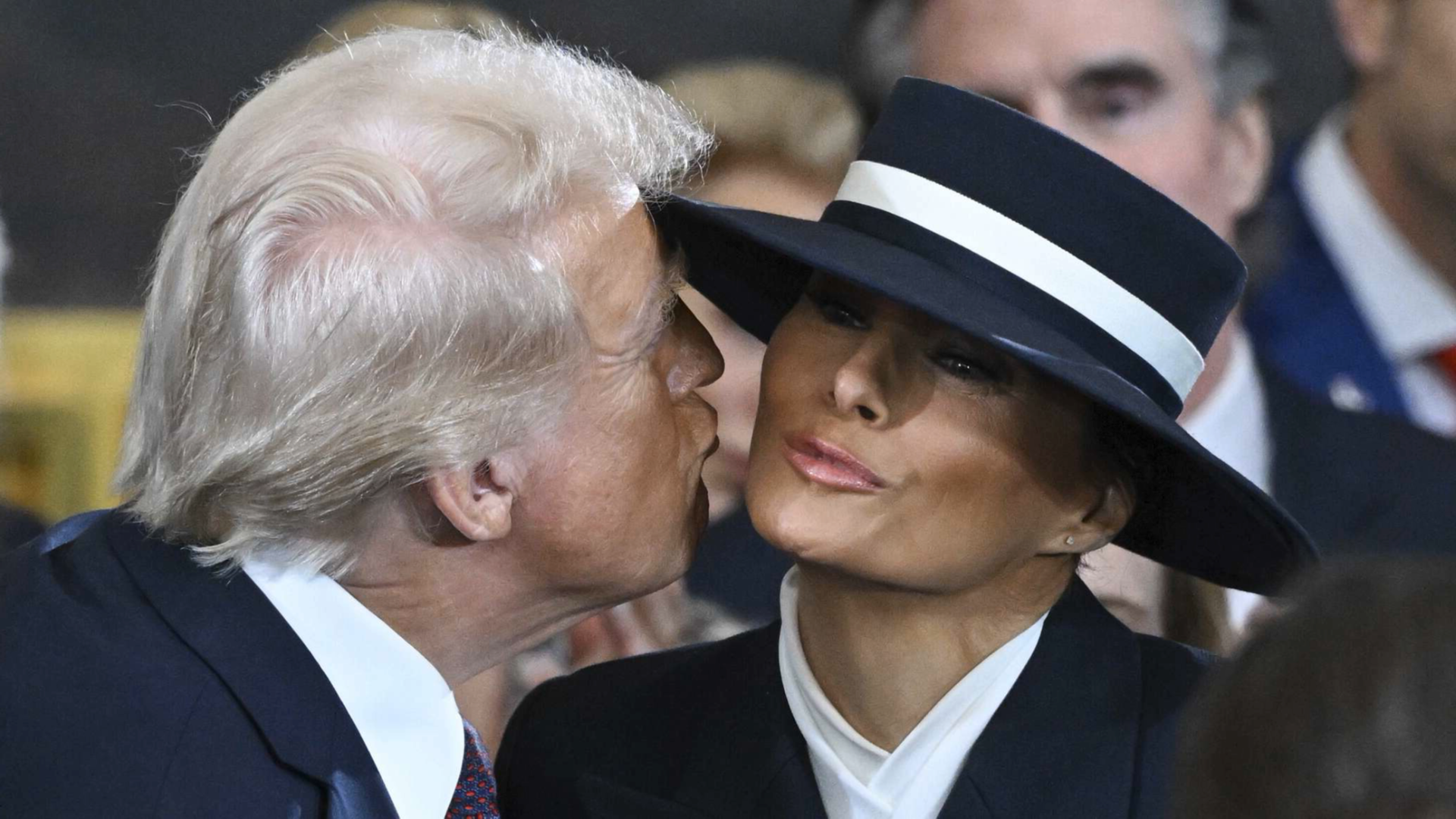 St✭r ЫЙ⤵️ Опрос на злобу дня. Найди 10 различий