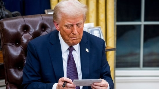 Выход Дональда Трампа из ВОЗ может увеличить риски пандемии?